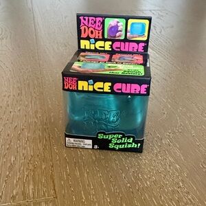Nice Cube Squishy Toy - Teal Blue